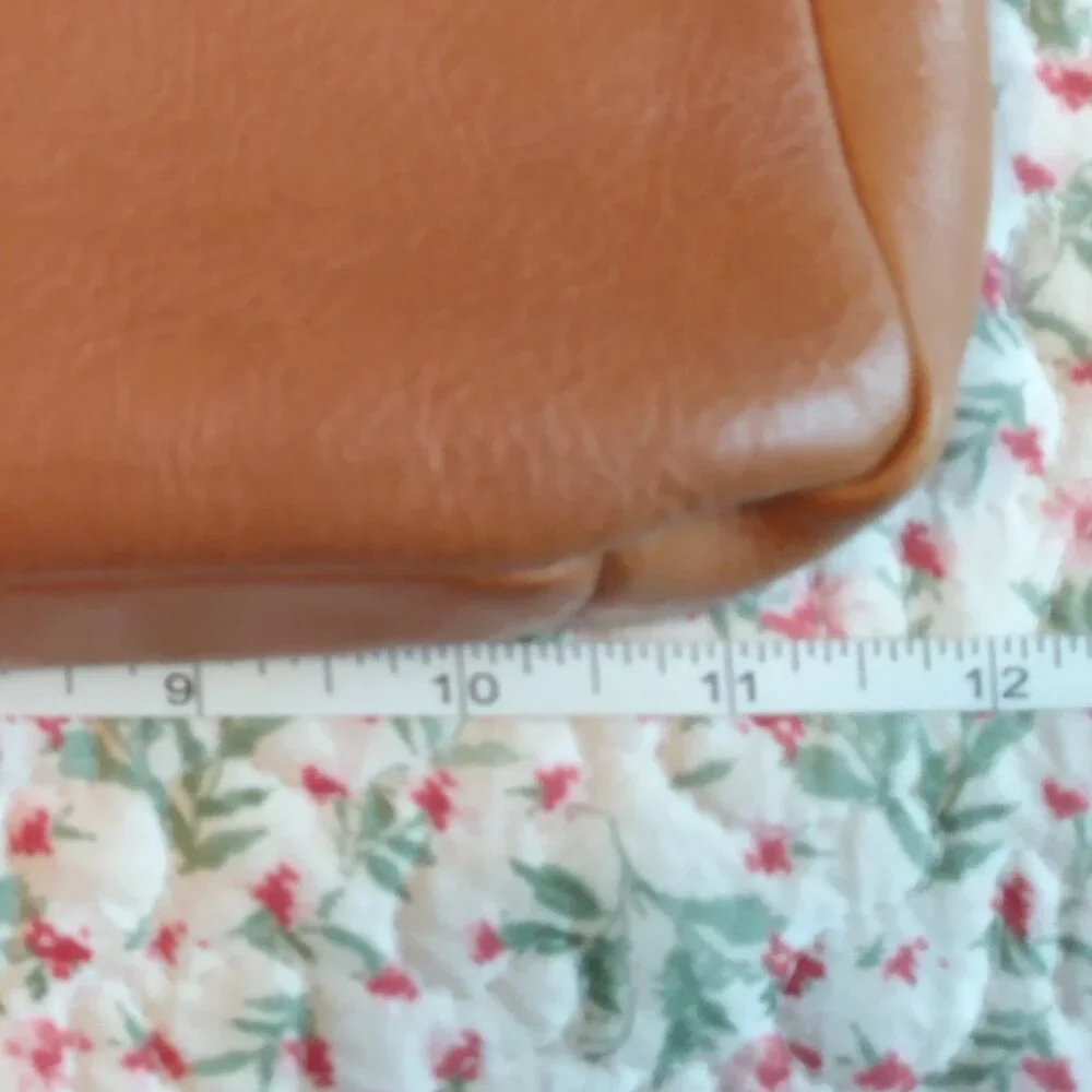 Vintage, genuine leather, fossil bag, in excellent condition 12x8x2 - Picture 4 of 16